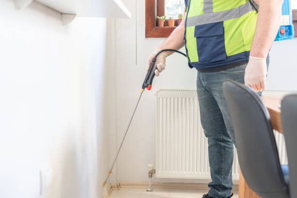 Best Pest Removal Services  in Westlake, OH